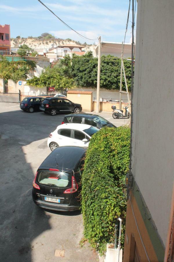 A Mmari Semu - Scala Dei Turchi Apartment เรอัลมอนเต ภายนอก รูปภาพ